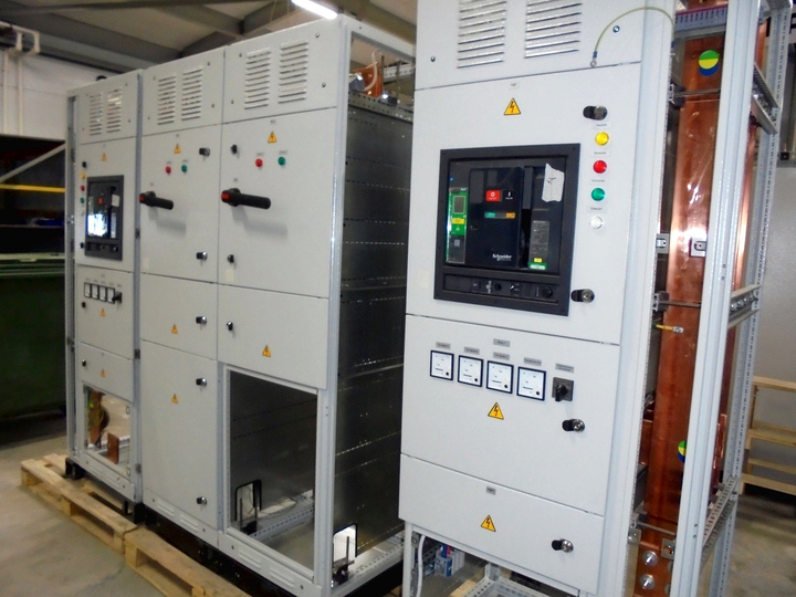 Распределительное устройство низкого напряжения (РУНН) 1250А