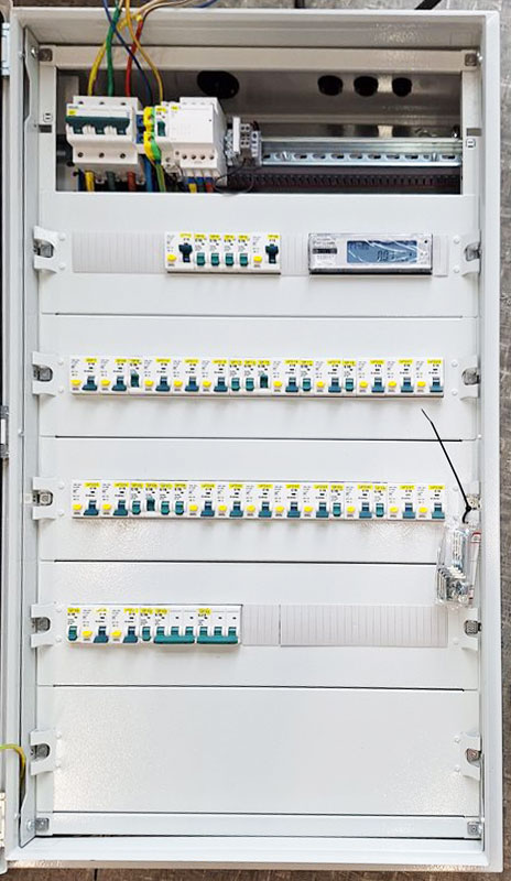 Щит ВРУ ЩЭС24-140-1